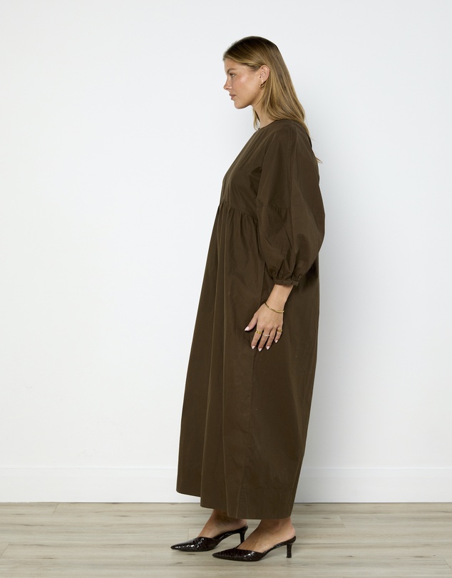 Cirkular - Pre-Loved - Caes Round Sleeve Maxi Dress