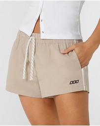 Lorna Jane - Great Escape Shorts