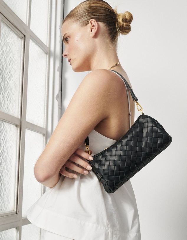 VESTIRSI - Vivi Woven Shoulder Crossbody Black