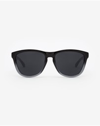 Hawkers Co - HAWKERS - Polarized Fusion Dark ONE  Sunglasses for Men and Women UV400