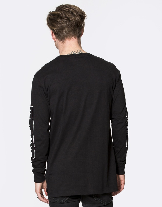 DVNT - NYC Long Sleeve
