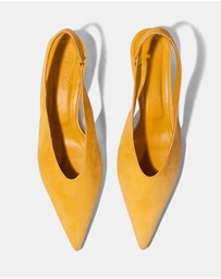 DoF Studios - Tory Heels