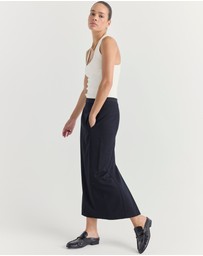 La Tribe - Naomi Mules