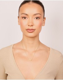 Lovisa - Waterproof Gold Plated Stainless Steel Mini Engravable Bar Necklace