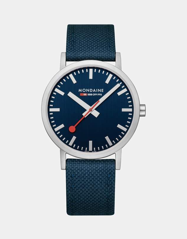 Mondaine - Mondaine Official Swiss Railways Classic Deep Blue Watch