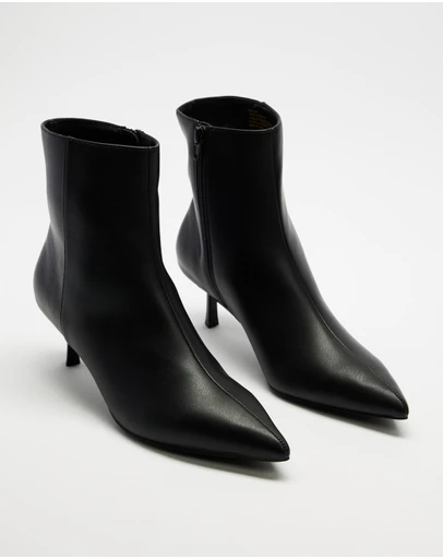 Dazie - Beth Ankle Boots