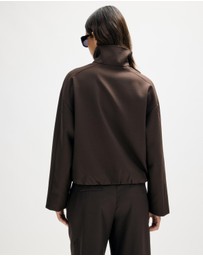 Minima Esenciales - Celia Funnel Neck Jacket