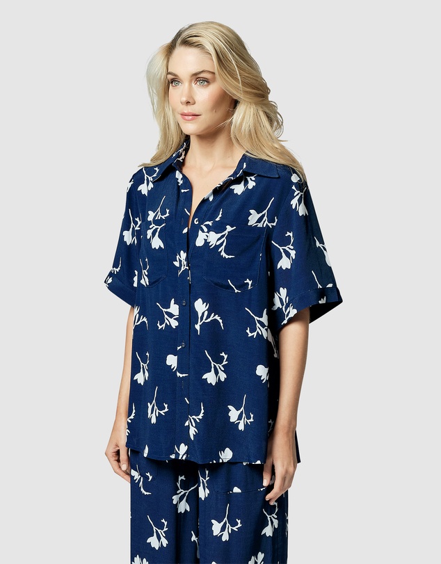 UNE PIECE - Short Sleeve Button-Up Shirt