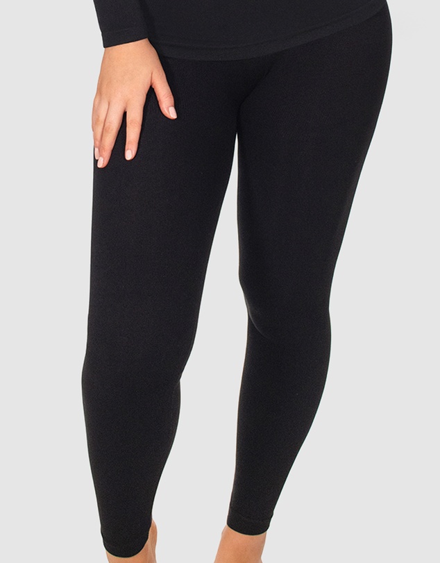 B Free Intimate Apparel - Seamless Thermals Set