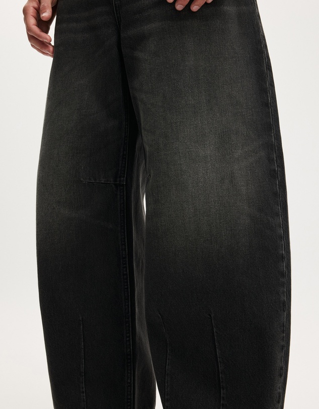 Cotton On - Baggy Barrel Jean