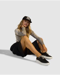 Rollie - Derby City Punch Shoe