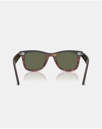 Ray-Ban - Wayfarer