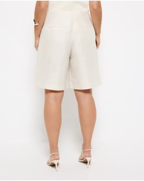 Commonry - Pleat Front Short