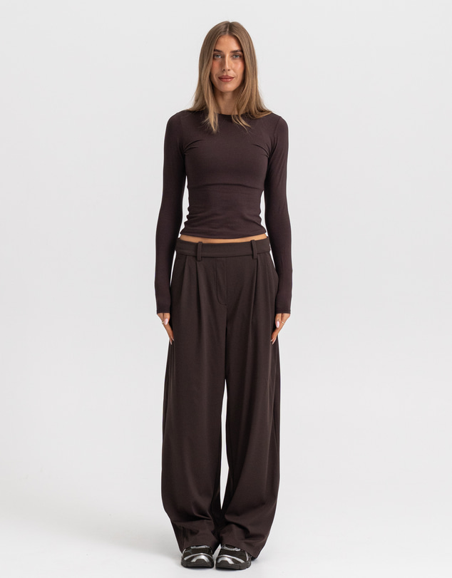 HyperLuxe The Label - Relaxed Tailored Pant