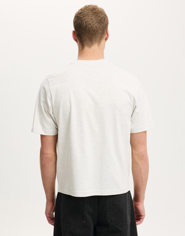 Cotton On - Cropped Fit T-Shirt