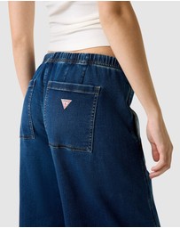 GUESS - GUESS JEANS Low-rise Jogger Twisted Extra Wide Jeans