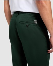 GUESS - Mid Rise Angels Chino Pants