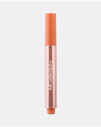 MCoBeauty - Lip Plump 4-in-1 Hydrating Lacquer - Luella (Nude Melon)