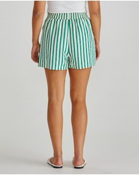 Sass - Henri Short
