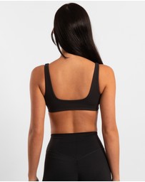 Active Basics - Square Neck Crop