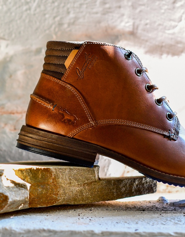 Wild Rhino - Chambers Boots