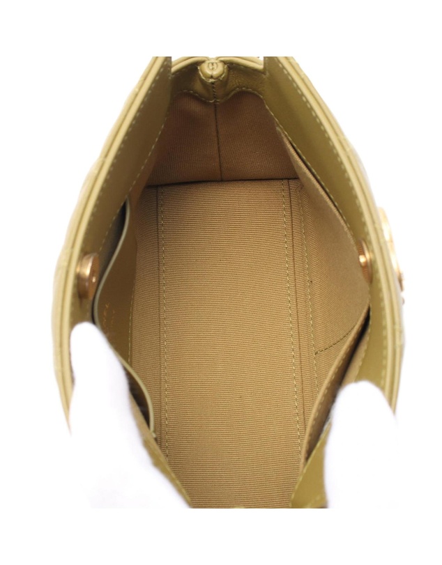 Pre-Loved by Azura Reborn - Pre-Loved chanel Chain Bag Lion Head Detail