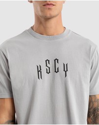 Kiss Chacey - Trapped Dual Curved Tee