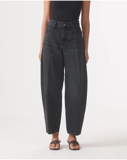 Outland Denim - Freddy High Barrel Jeans