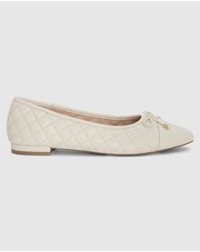 IVORY GLOVE