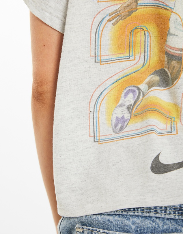 Vintage by The Real Deal - Pre Loved - 90s Nike Air Jordan Cropped Tee
