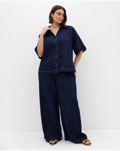 City Chic - Plus size Tiana Short Sleeve Cotton Denim Shirt - dark wash
