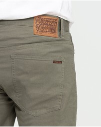 Volcom - Mens Solver Lite 5 Pocket 19