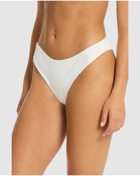 Sea Level Australia - Spinnaker Sporty Mid Pant