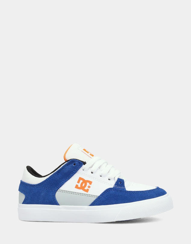DC Shoes - Boys 8 to 16 Onyx Skate Shoes