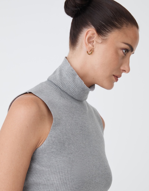 Forcast - Suzie Turtleneck Rib Knit Top
