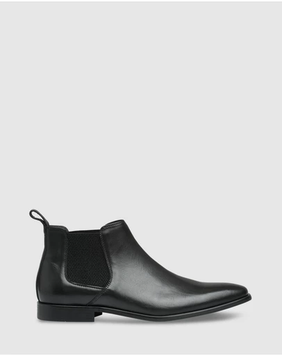yd. - New York Chelsea Leather Boot