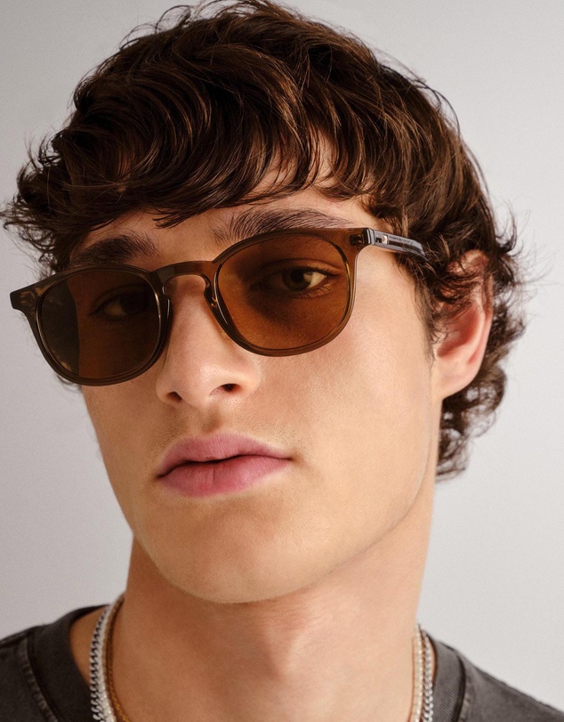 Le Specs - Club Royale