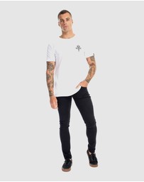 DVNT - Antivenom Tee