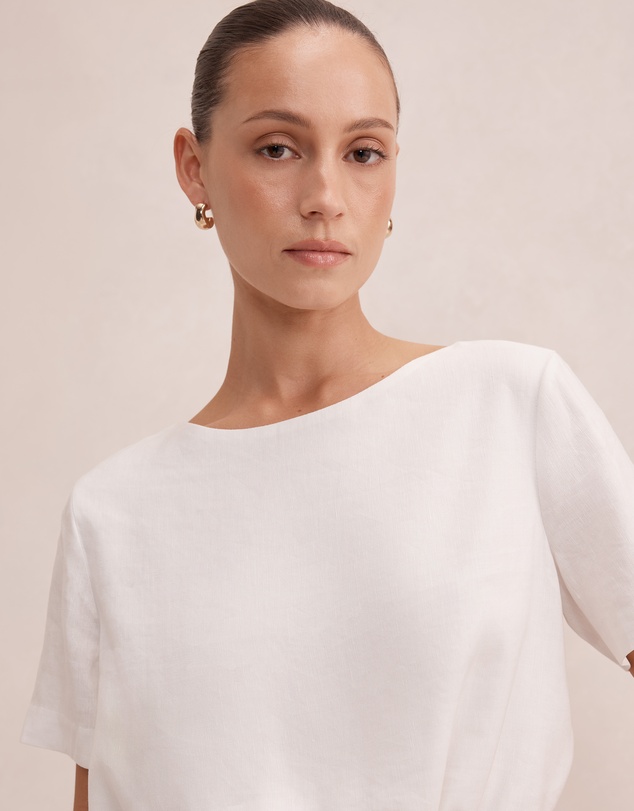 Forever New Petite - Rosie Petite Bubble Linen Top