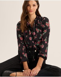 Review - Cameo Blouse
