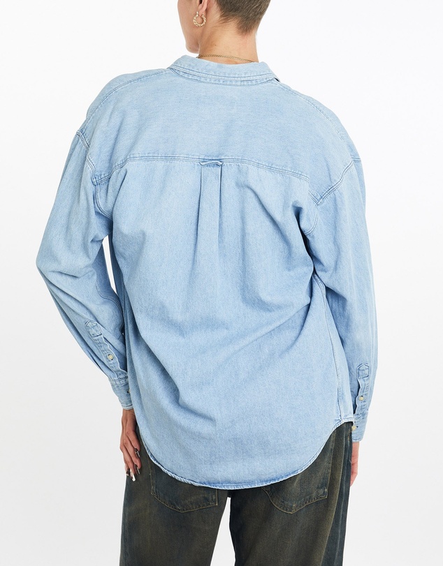 Vintage by The Real Deal - Pre Loved - Vintage 90s Chaps Ralph Lauren Denim Button Up Shirt