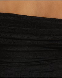 Atmos&Here - Eliza Lace Off Shoulder Top