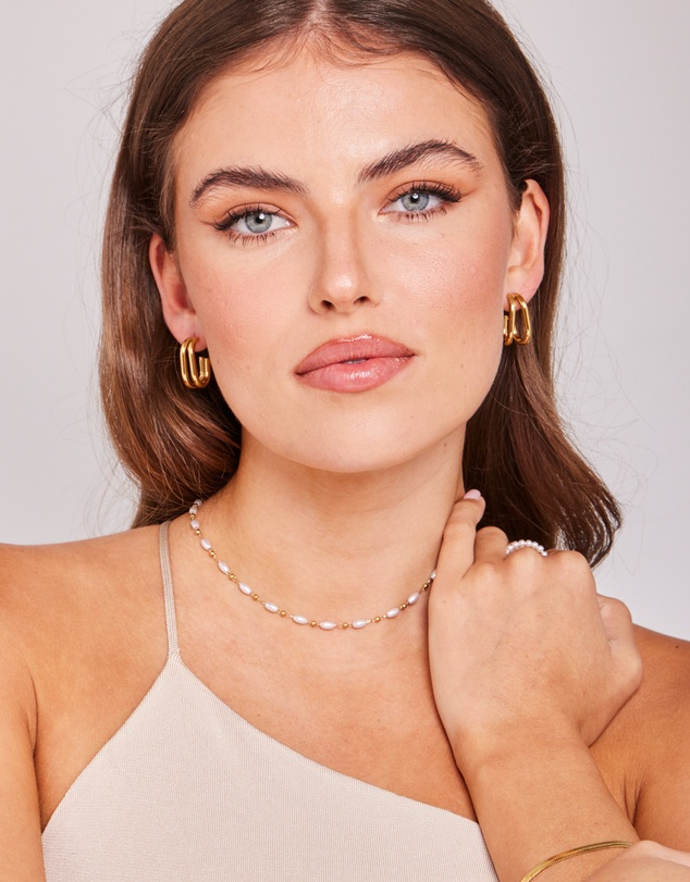 Zoe Olivia - Waterproof Pearl and Bead Necklace