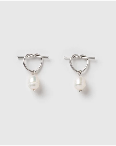 Izoa - Rosette Earrings