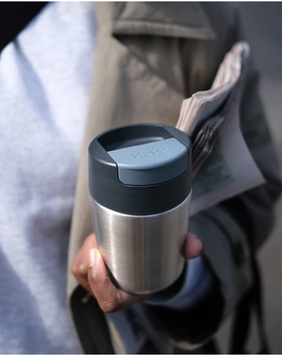 Joseph Joseph - Sipp™ Stainless Steel Travel Mug with Flip-top Cap - 340 mL (12 fl. oz) (Anthracite