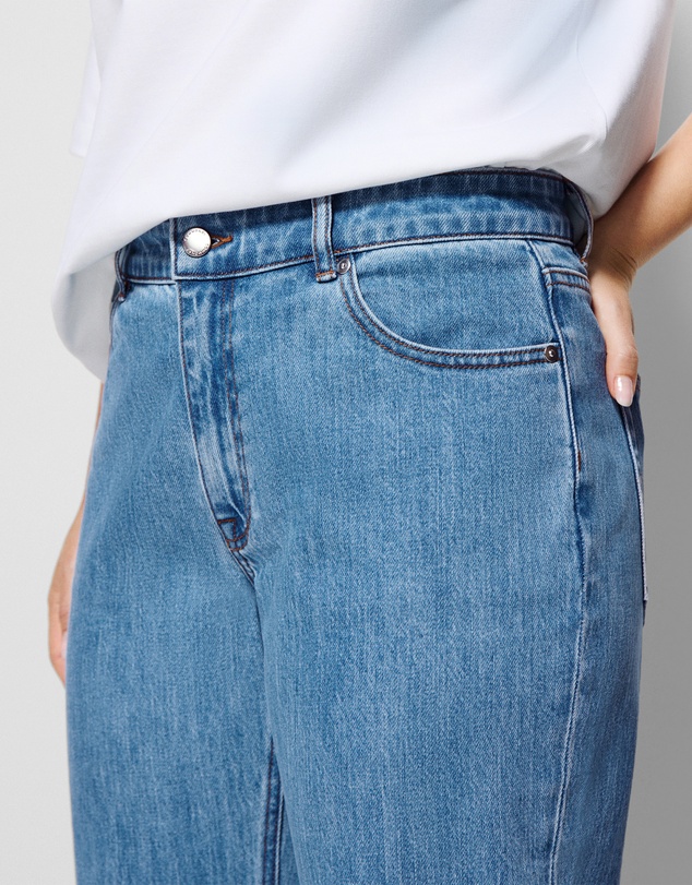 Commonry - The Mid Rise Slim Jean