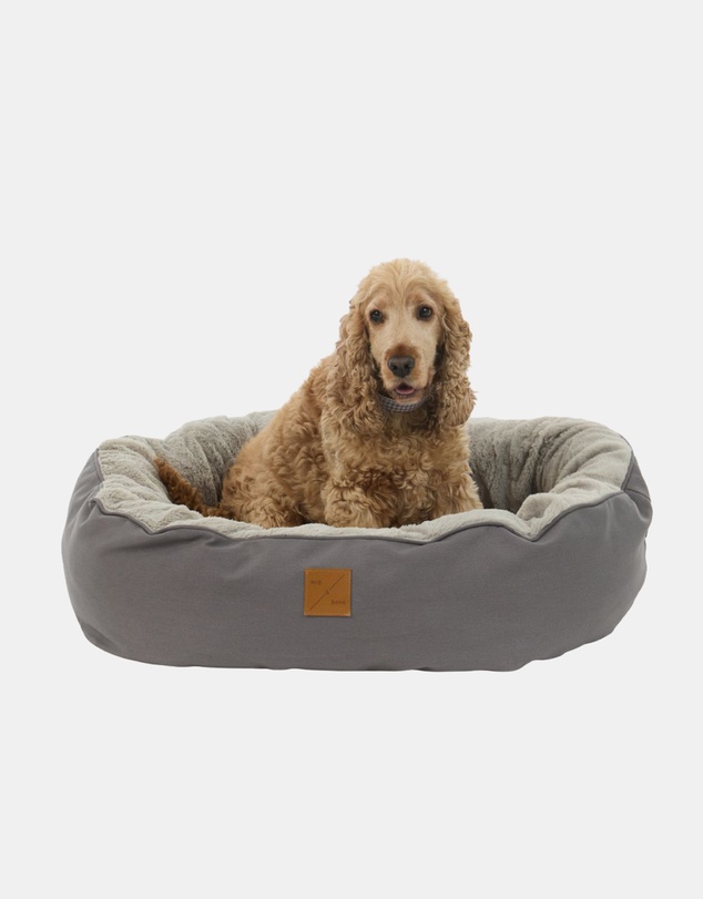 Mog & Bone - 4 Seasons Reversible Circular Dog Bed - Mocha