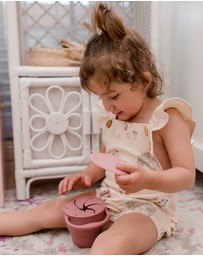 Bare The Label - Collapsible Silicone Snackie Cup