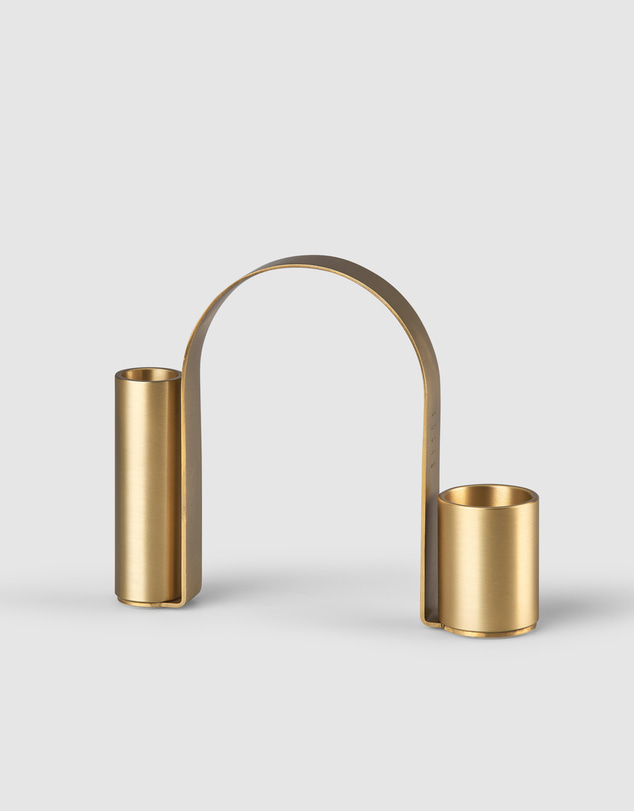 Black Blaze - Arch Brass Holder
