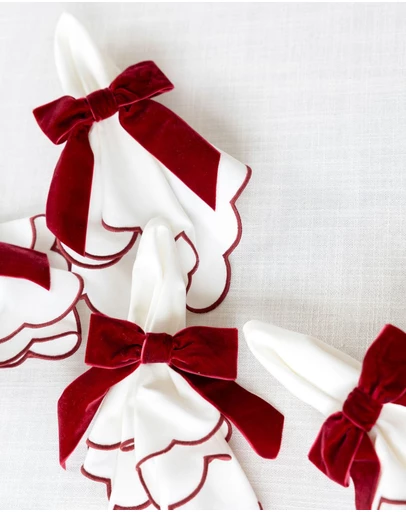 Tablescaped - Burgundy Dreams - Set of 4 Napkins